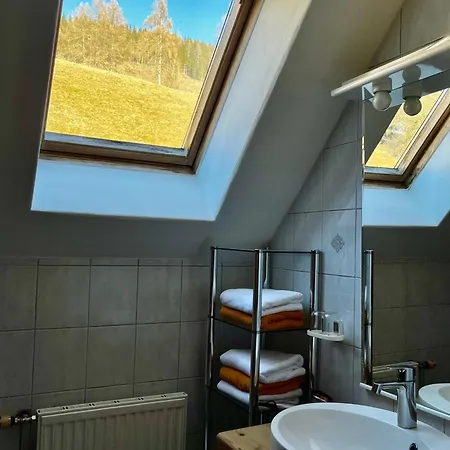 Berger Im Zweiten Stock アパート ムーラウ