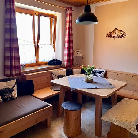 Berger Im Zweiten Stock ムーラウ