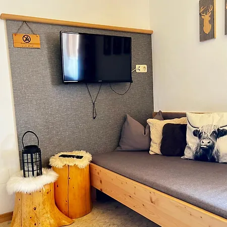 アパート Berger Im Zweiten Stock ムーラウ