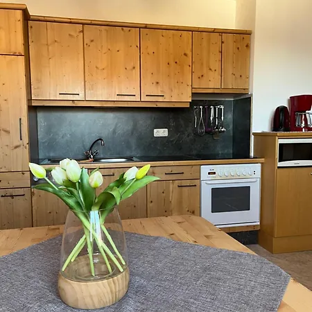 Berger Im Zweiten Stock